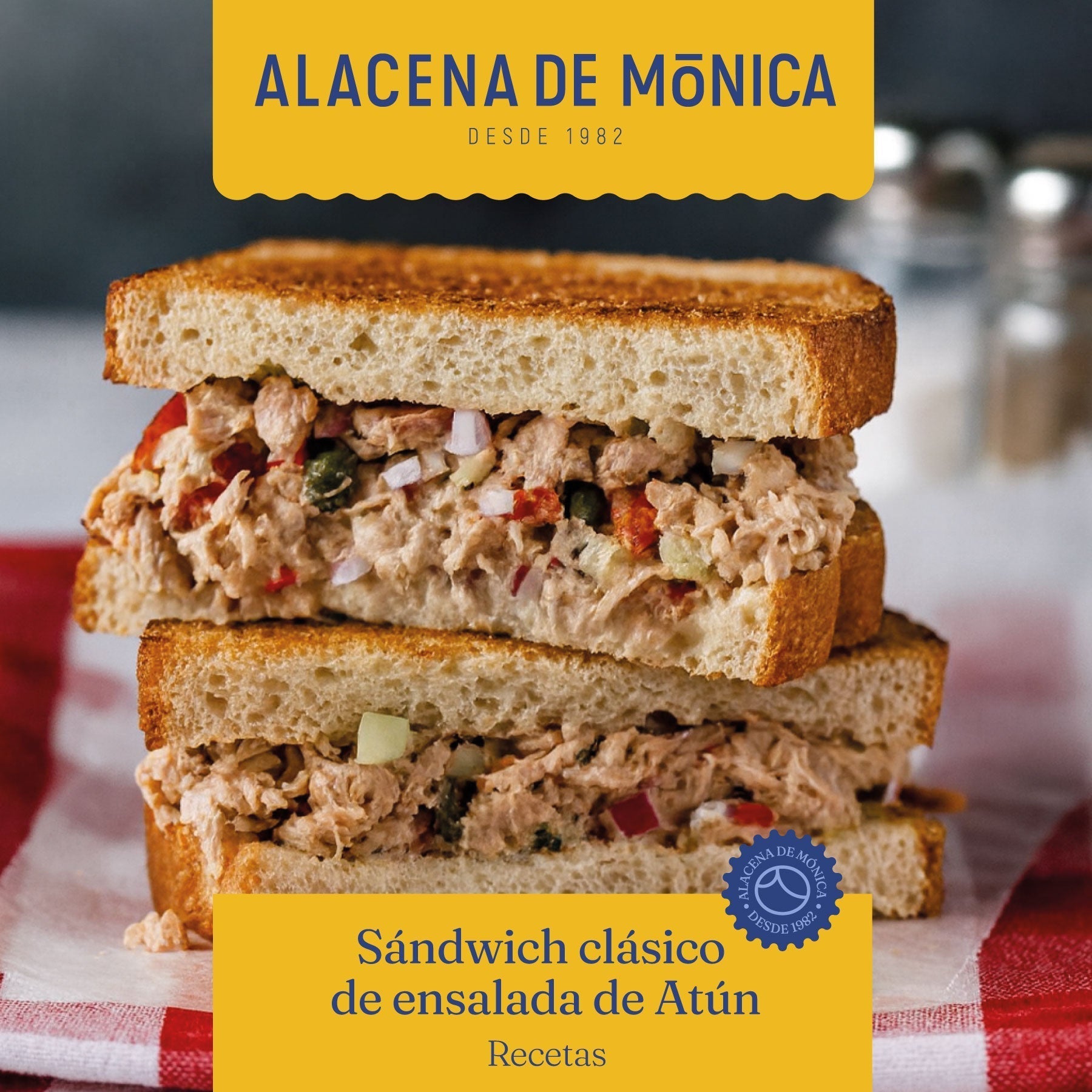 Sándwich Clásico de Ensalada de Atún